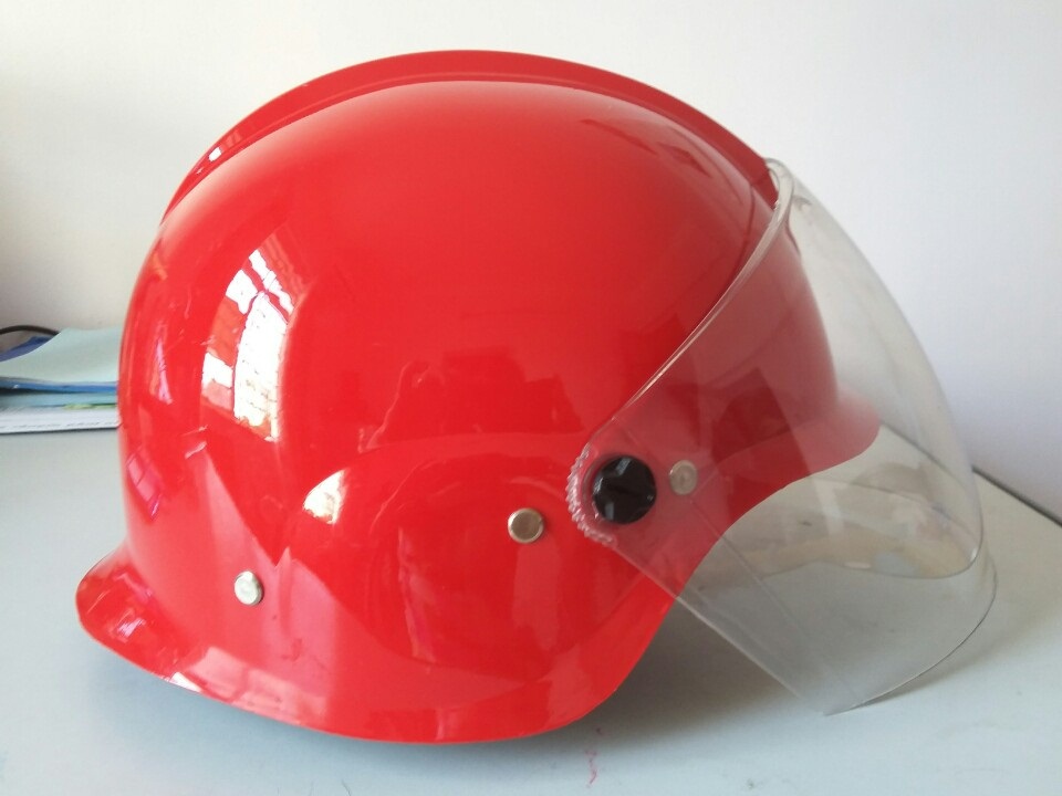 Mũ chữa cháy - Thiết Bị Phòng Cháy Chữa Cháy Đạt Phát - Công Ty TNHH Thiết Bị Bảo Hộ Lao Động Và Thương Mại Đạt Phát